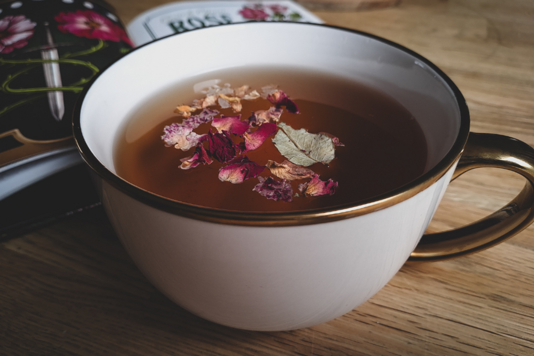 Health & Food| A Nourishing Herbal Tea Recept met een vleugje Magick
