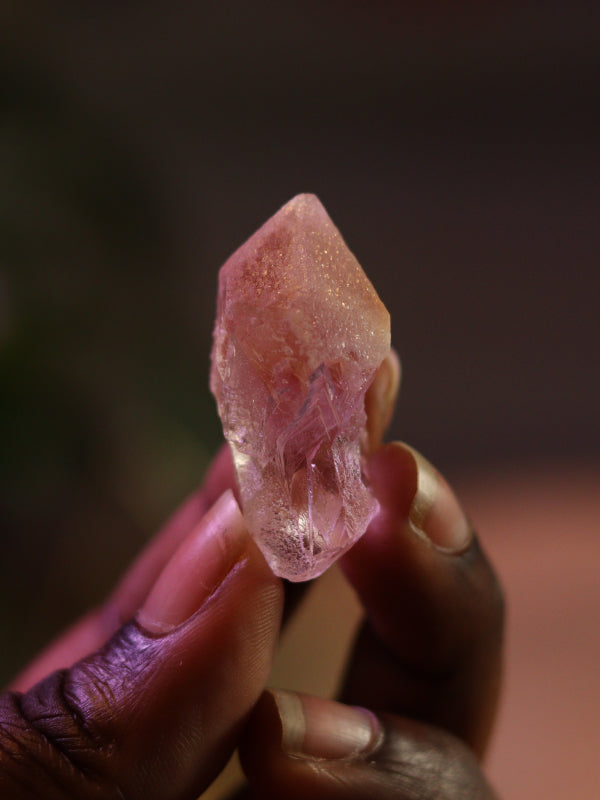 Pink Dreamsicle Lemurian — zachte heart-opening Lemurian met dromerige, liefdevolle frequentie.