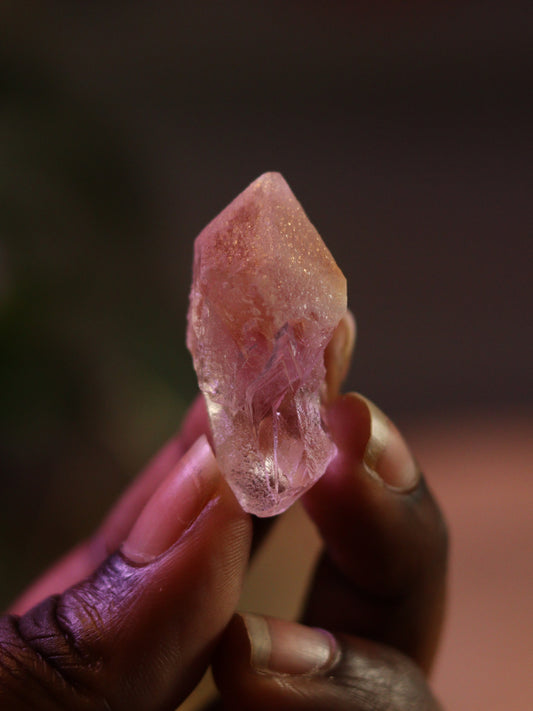 Pink Dreamsicle Lemurian — zachte heart-opening Lemurian met dromerige, liefdevolle frequentie.