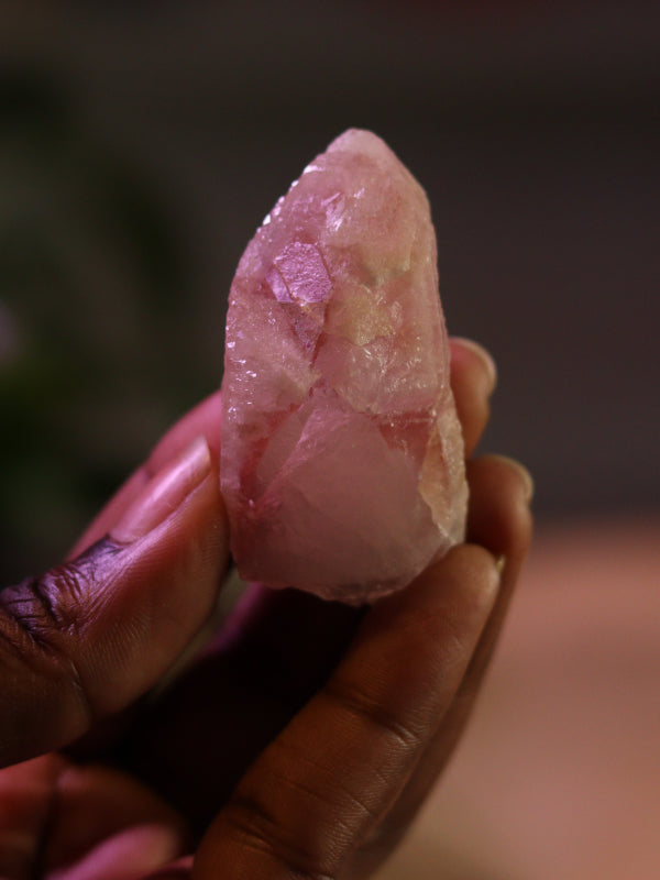 Pink Dreamsicle Lemurian — zachte heart-opening Lemurian met dromerige, liefdevolle frequentie.