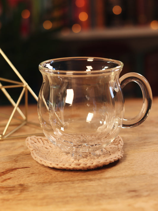 Transparante glazen mok in cauldron-vorm — voor jouw magickal drankjes & rituele thee.